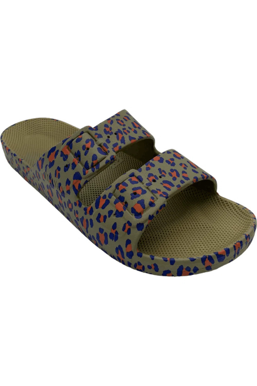 Freedom Moses Slide Sandals The Animals Khaki Cheetah - Medium